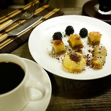 Yard Guesthouse 예레반 외부 사진
